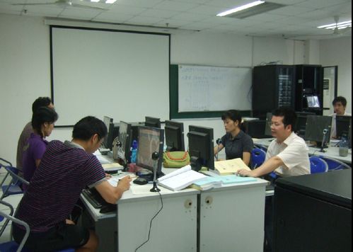 計(jì)算機(jī)網(wǎng)絡(luò)技術(shù)專業(yè)介紹 電子信息工程學(xué)院的技術(shù)開(kāi)發(fā)搖籃